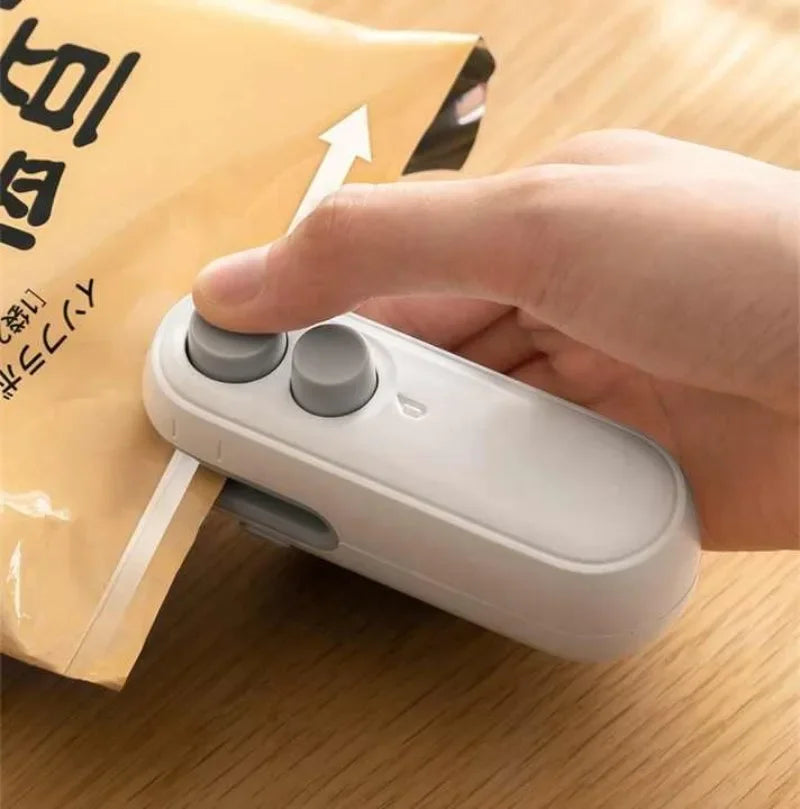 1-10PCS Snack Packaging Sealer USB Rechargeable Mini for Home Use Portable  for Outdoor Camping Travel and Food Storage